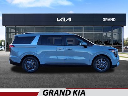 New 2025 Kia Carnival EX