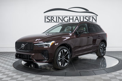 New 2026 Volvo XC60 B5 Plus w/ Climate Package