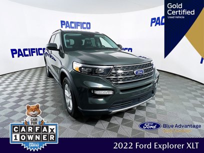 Certified 2022 Ford Explorer XLT w/ Equipment Group 202A