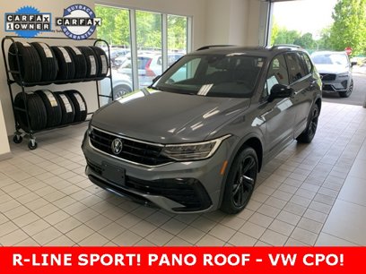 Certified 2024 Volkswagen Tiguan SE R-Line