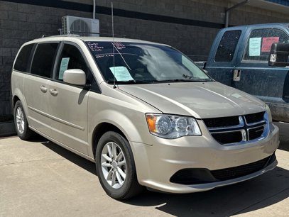 Used 2014 Dodge Grand Caravan SXT w/ UConnect Hands-Free Group