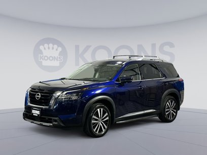 Used 2023 Nissan Pathfinder Platinum