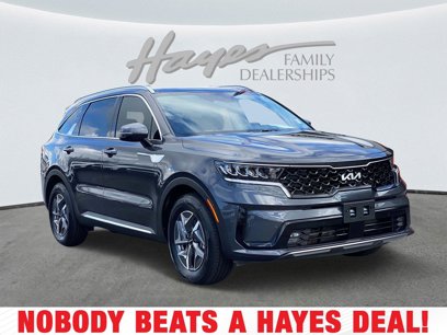 Used 2023 Kia Sorento EX w/ Panoramic Sunroof Package