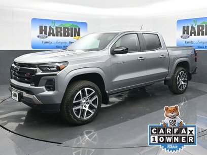 Used 2024 Chevrolet Colorado Z71 w/ Z71 Convenience Package 2