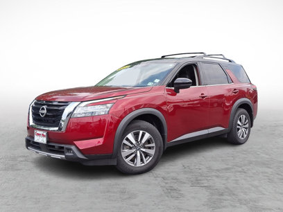Used 2023 Nissan Pathfinder SL