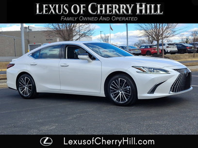 Certified 2023 Lexus ES 350 w/ Premium Package
