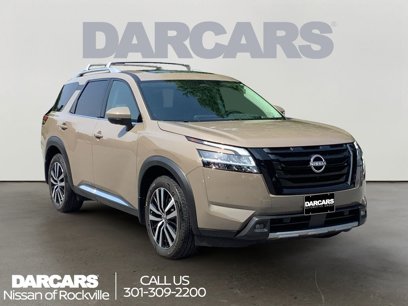 Used 2024 Nissan Pathfinder Platinum
