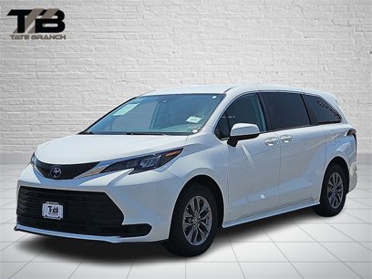 Used 2024 Toyota Sienna LE