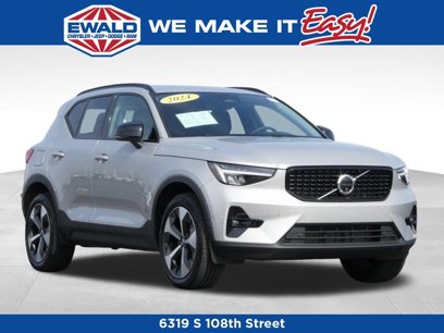Used 2024 Volvo XC40 B5 Plus