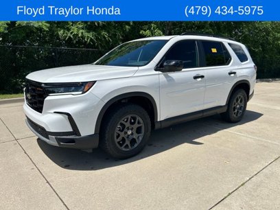 New 2025 Honda Pilot TrailSport