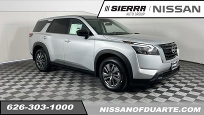 New 2025 Nissan Pathfinder S