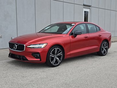 Used 2019 Volvo S60 T5 R-Design