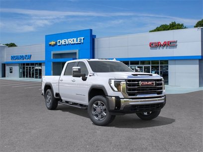 New 2025 GMC Sierra 2500 SLT w/ SLT Premium Package