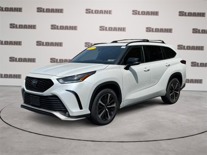Used 2022 Toyota Highlander XSE
