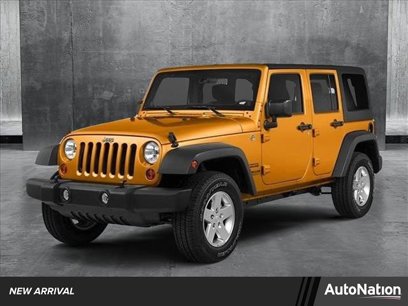 Used 2015 Jeep Wrangler Unlimited Rubicon w/ Connectivity Group