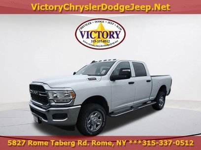 New 2024 RAM 2500 Tradesman w/ Chrome Appearance Group