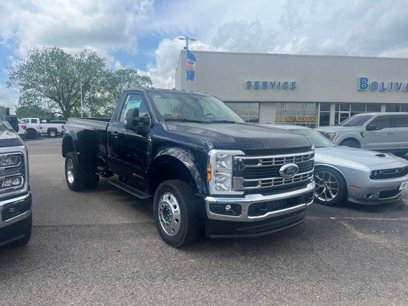 New 2025 Ford F450 XLT w/ 360-Degree Camera Package