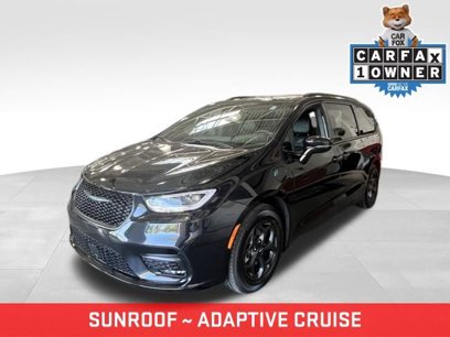 Used 2021 Chrysler Pacifica Limited w/ S Appearance Package