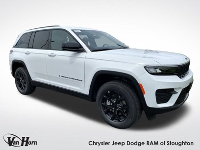 New 2025 Jeep Grand Cherokee Laredo