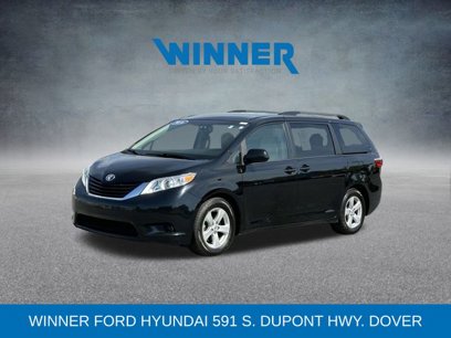 Used 2016 Toyota Sienna LE