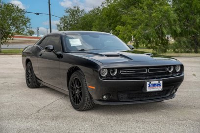 Used 2019 Dodge Challenger SXT