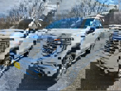 New 2025 GMC Sierra 1500 Denali w/ Technology Package