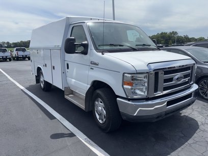 Used 2011 Ford E-350 and Econoline 350 Super Duty w/ PWR Locks & Windows Group