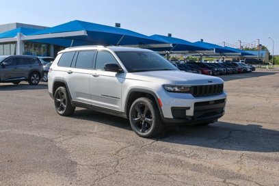 Used 2021 Jeep Grand Cherokee L Laredo