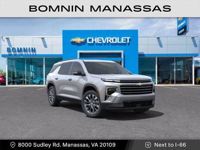 New 2025 Chevrolet Traverse LT w/ Sun and Wheel Package