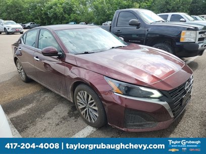 Used 2023 Nissan Altima 2.5 SV