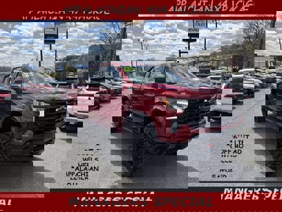 New 2025 Chevrolet Silverado 1500 LT Trail Boss w/ Convenience Package II