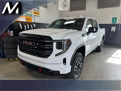 New 2025 GMC Sierra 1500 AT4 w/ AT4 Premium Package