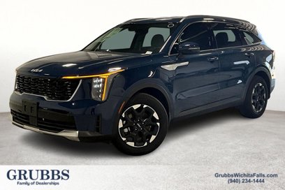 Used 2025 Kia Sorento S