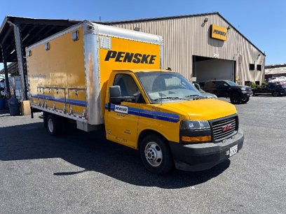 Used 2018 GMC Savana 4500 w/ Driver Convenience Package