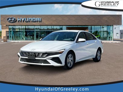 New 2025 Hyundai Elantra SE