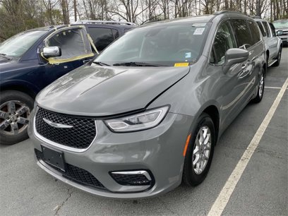Used 2022 Chrysler Pacifica Touring-L