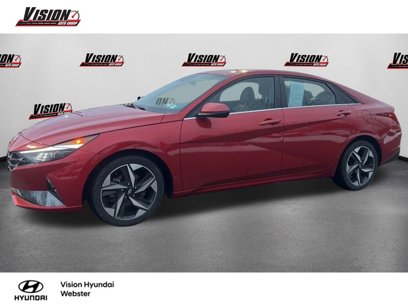 Certified 2022 Hyundai Elantra Limited w/ Cargo Package