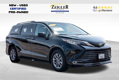 Certified 2023 Toyota Sienna XLE