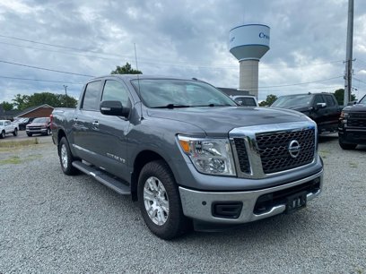 Used 2018 Nissan Titan SV