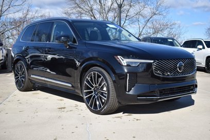 New 2025 Volvo XC90 B6 Ultra w/ Lounge Package