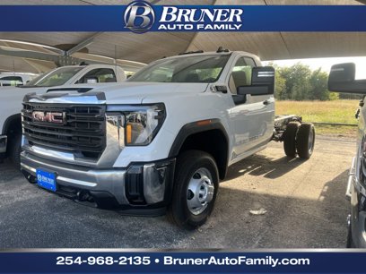 New 2025 GMC Sierra 3500 Pro