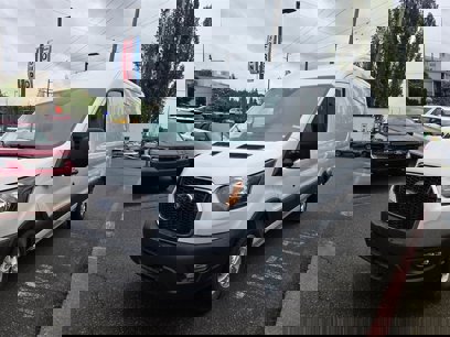 New 2025 Ford Transit 250 148 Medium Roof