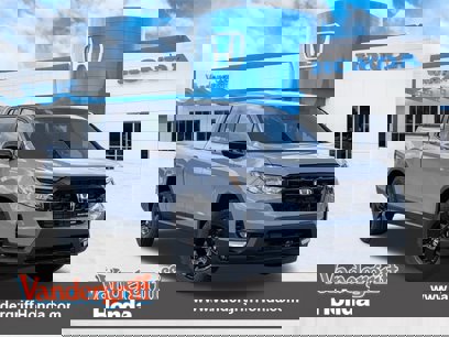 New 2025 Honda Ridgeline Black Edition