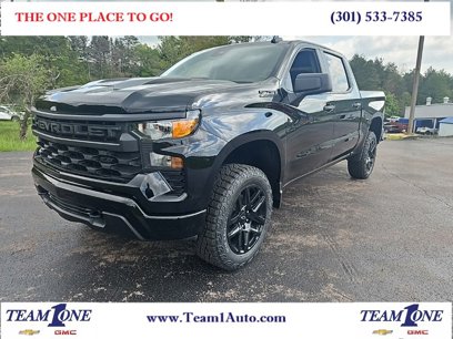 New 2025 Chevrolet Silverado 1500 Custom Trail Boss w/ Midnight Edition