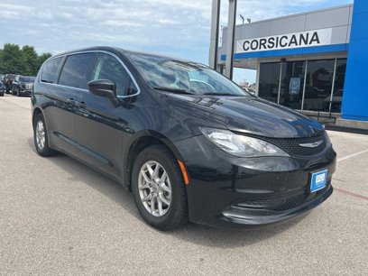 Used 2022 Chrysler Voyager LX