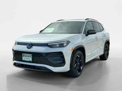 New 2025 Volkswagen Tiguan SE R-Line