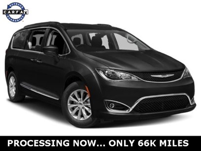 Used 2019 Chrysler Pacifica Touring-L Plus