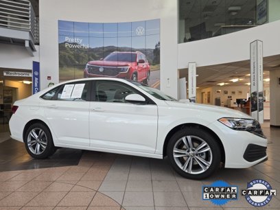 Certified 2024 Volkswagen Jetta SE