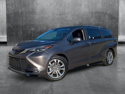 Certified 2024 Toyota Sienna Platinum