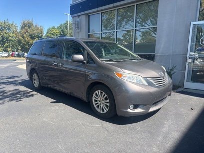 Used 2015 Toyota Sienna XLE Premium